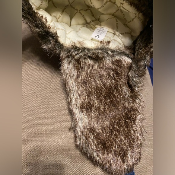 True Religion Trapper Hat Blue Denim Faux Fur Horseshoe Pockets Chin Strap NWT - Picture 10 of 15